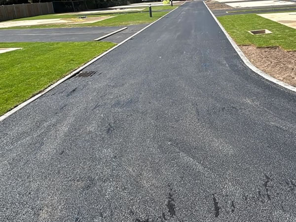 Tarmac entrance and access surfacing project
